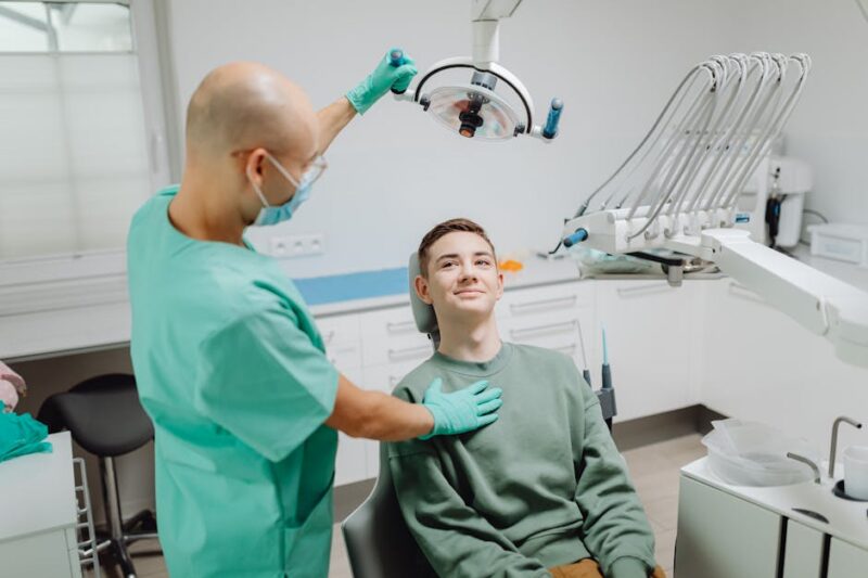 The Comprehensive Guide to Choosing the Right Dental Clinic