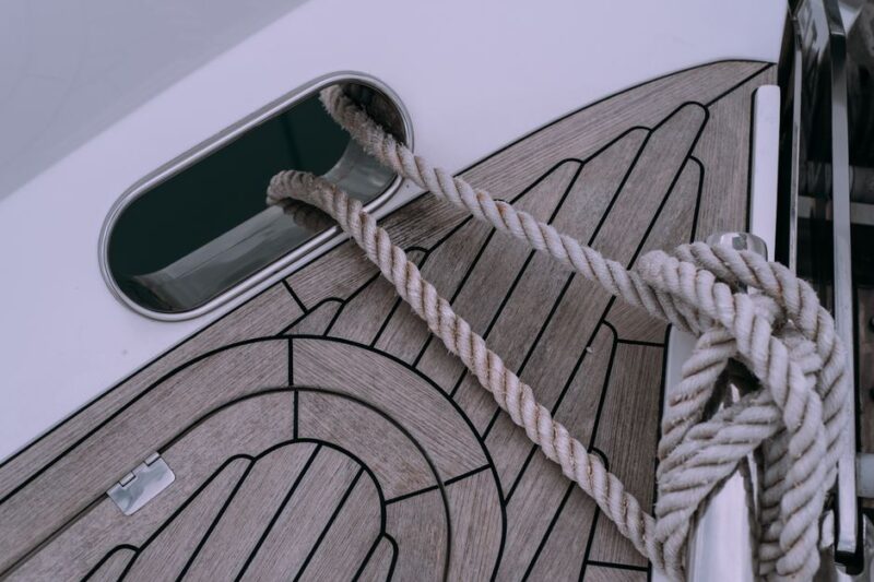 The Essential Guide to Boat Detailing Services