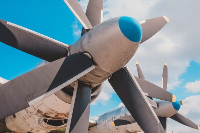 La importancia de encontrar un proveedor de piezas aeronáuticas confiable