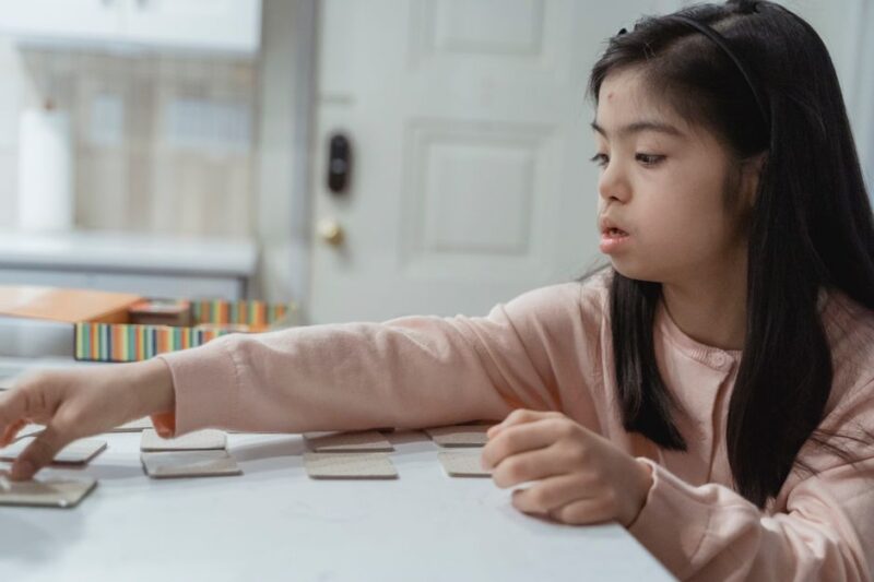 発達障害を持つ子どもに最適な家庭教師の選び方